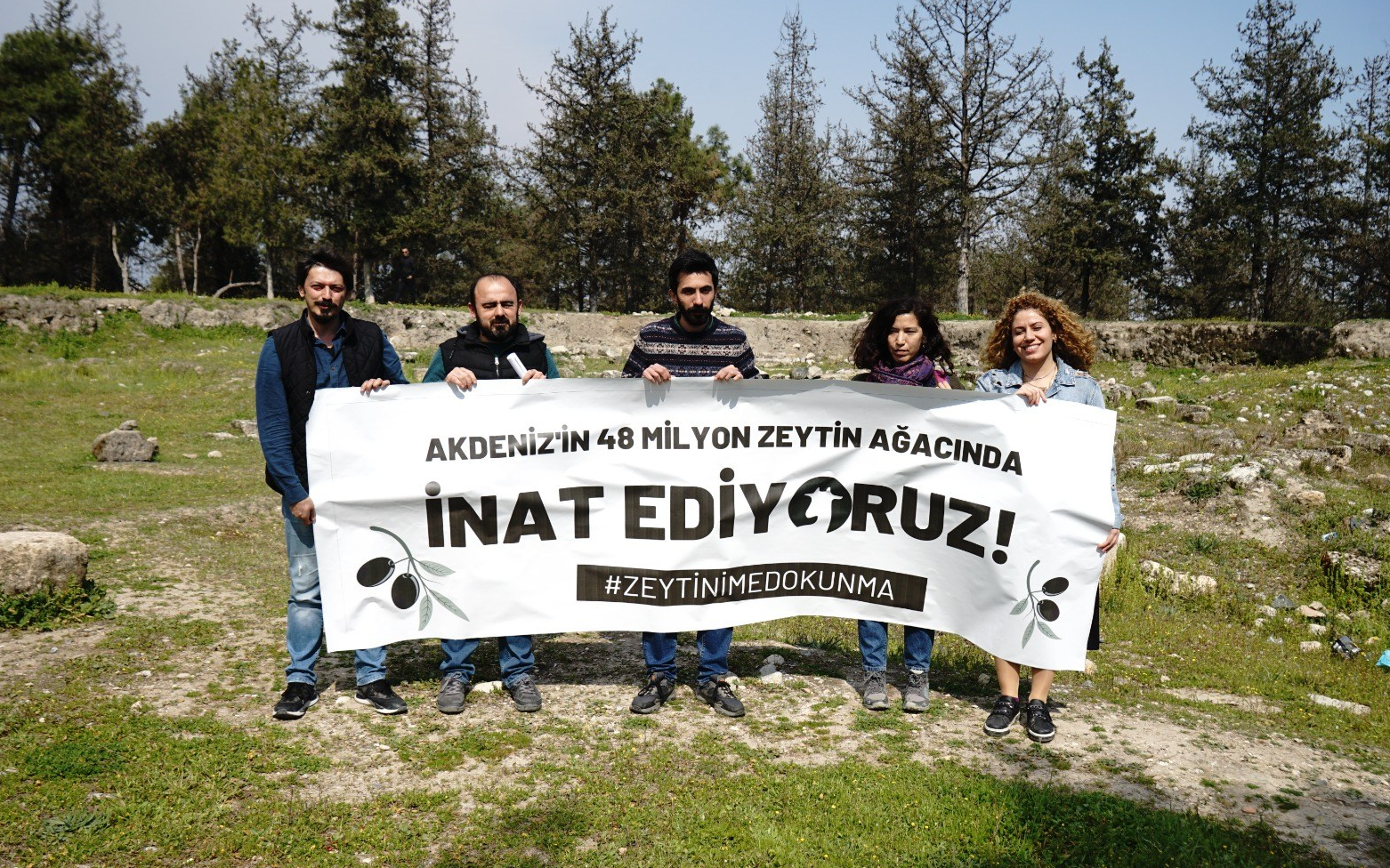 TİP üyelerinin "zeytin yürüyüşü" sürüyor