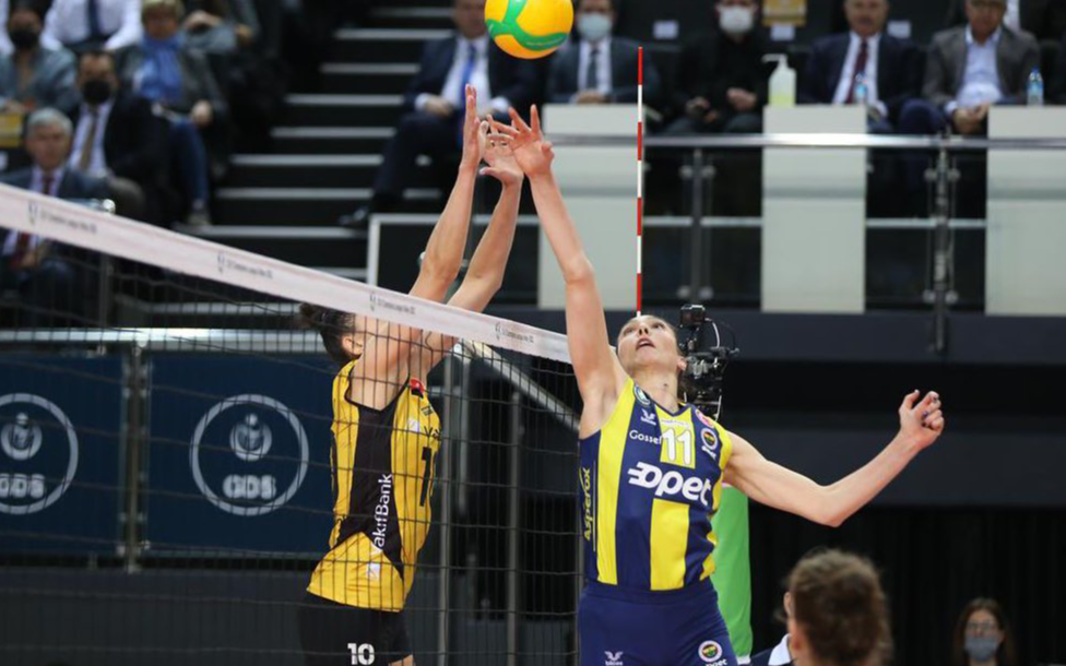 Sultanlar Ligi'nde finalin adı Fenerbahçe - Vakıfbank