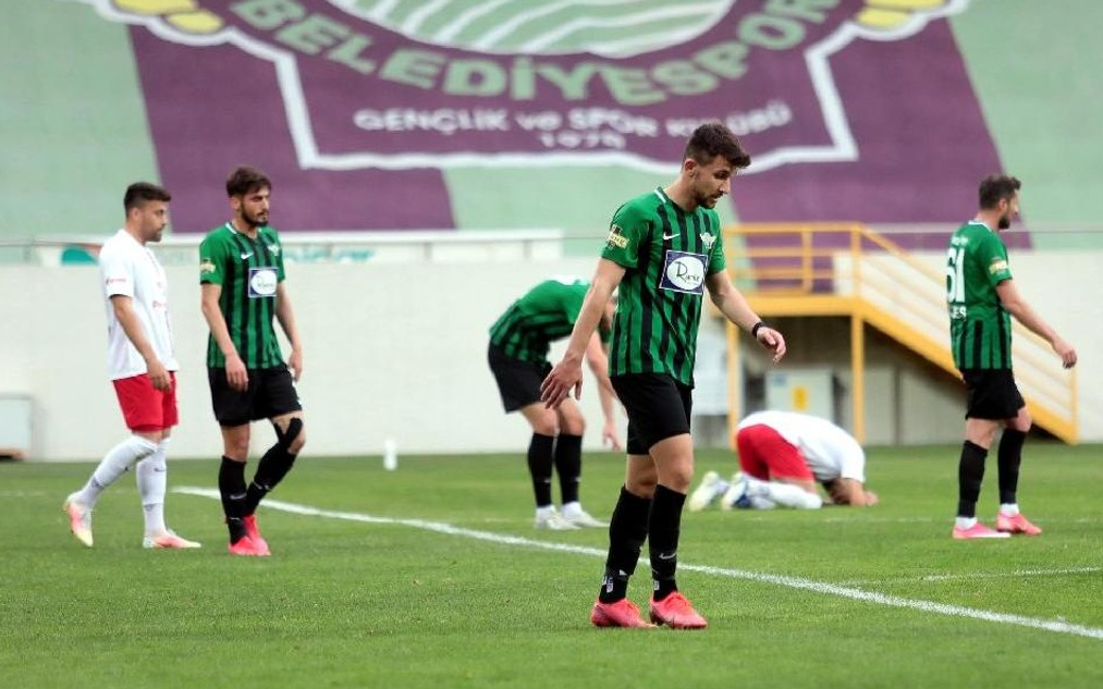 Akhisarspor üçüncü kez küme düştü