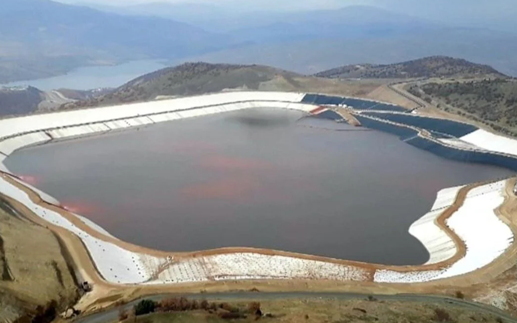 Siyanür sızıntısının ardından altın madeninin faaliyetleri durduruldu