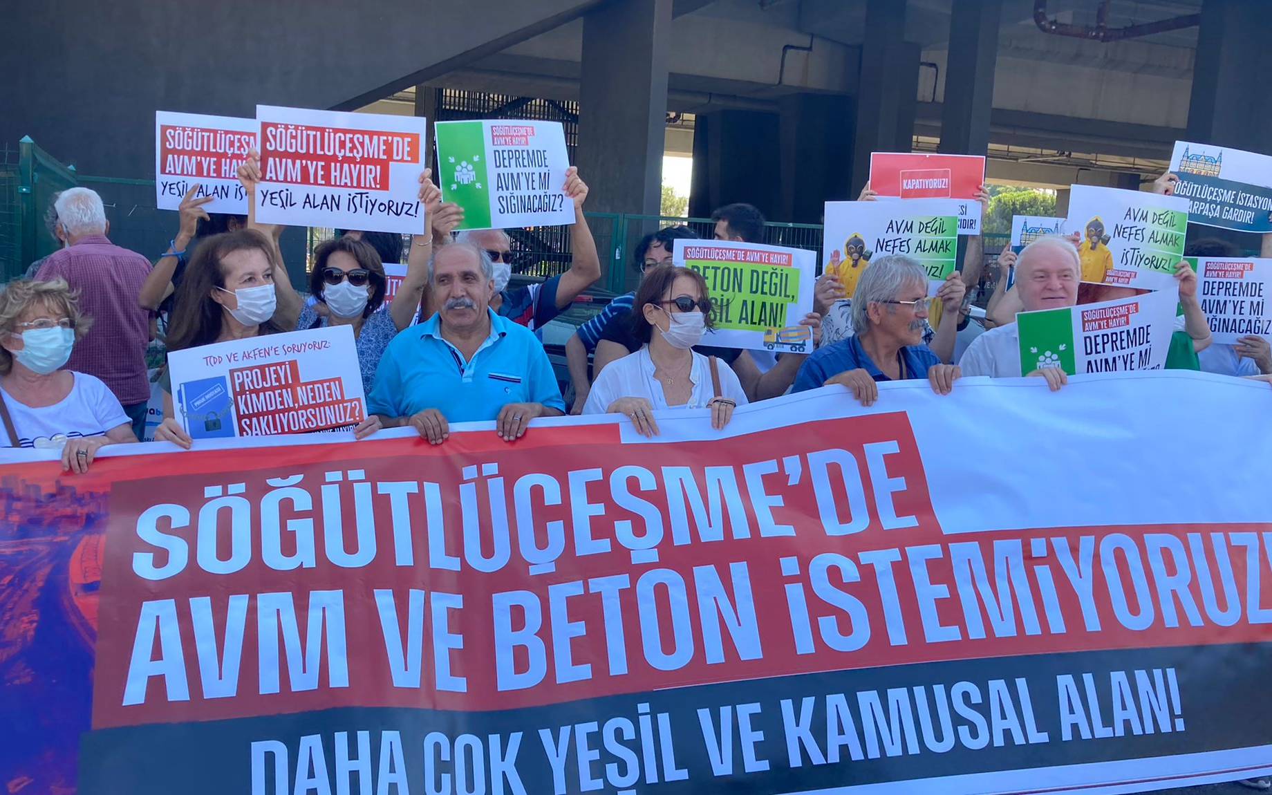 Kadıköy halkı ‘Gar-AVM projesi’ne karşı bir araya geldi