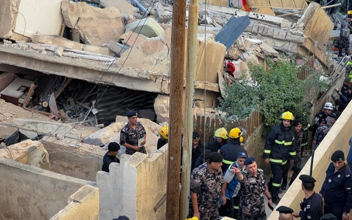 Ürdün'de bina çöktü: 9 kişi hayatını kaybetti