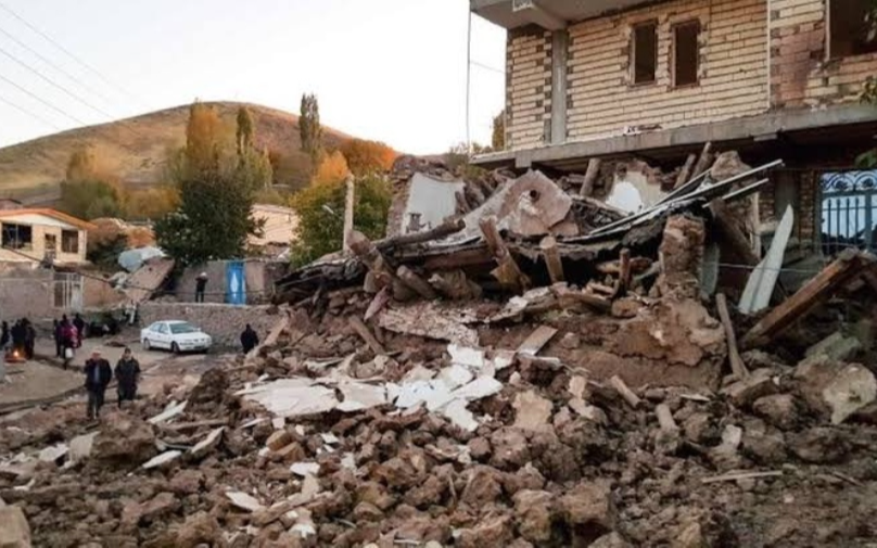 İran’daki depremde yaralı sayısı 196’ya çıktı