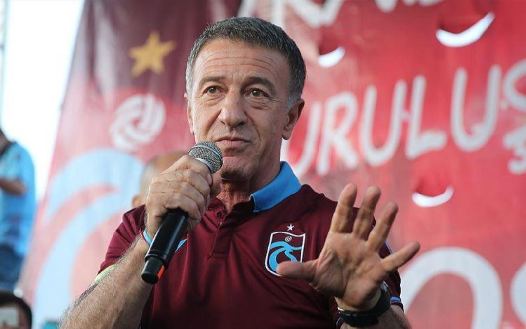 Trabzonspor Başkanı Ahmet Ağaoğlu istifa etti