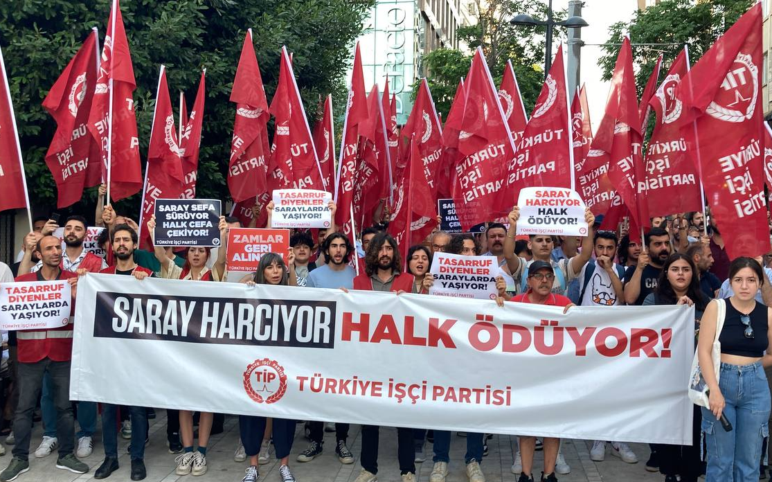 TİP sokağa çıktı: 'Halkın sırtından inin, zamlar geri alınsın!'