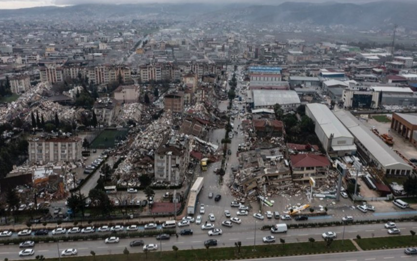 Deprem bu yıl 2,5 milyar dolarlık ihracat kaybına yol açacak