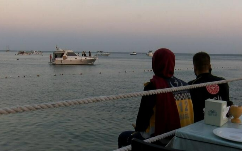 Büyükçekmece’de denize açılan çift kayboldu