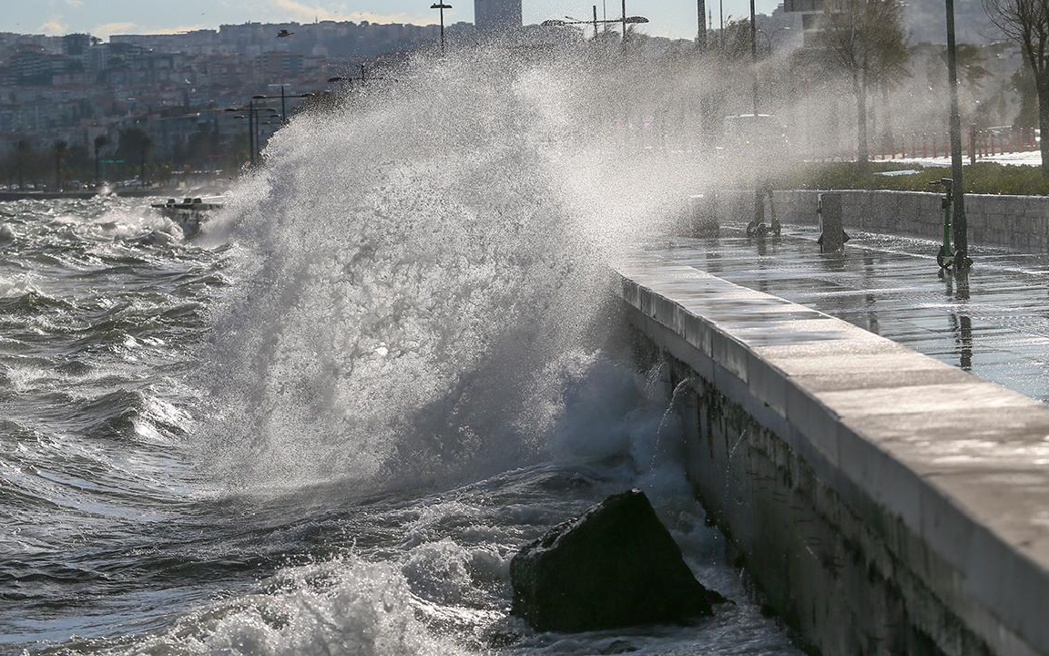 Marmara Denizi'nde fırtına uyarısı