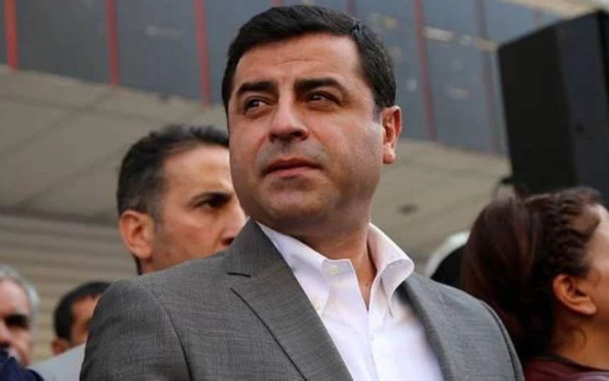 Demirtaş hâkim karşısına çıktı: ‘Faşist bir çete lideri olsam yargılanmazdım’