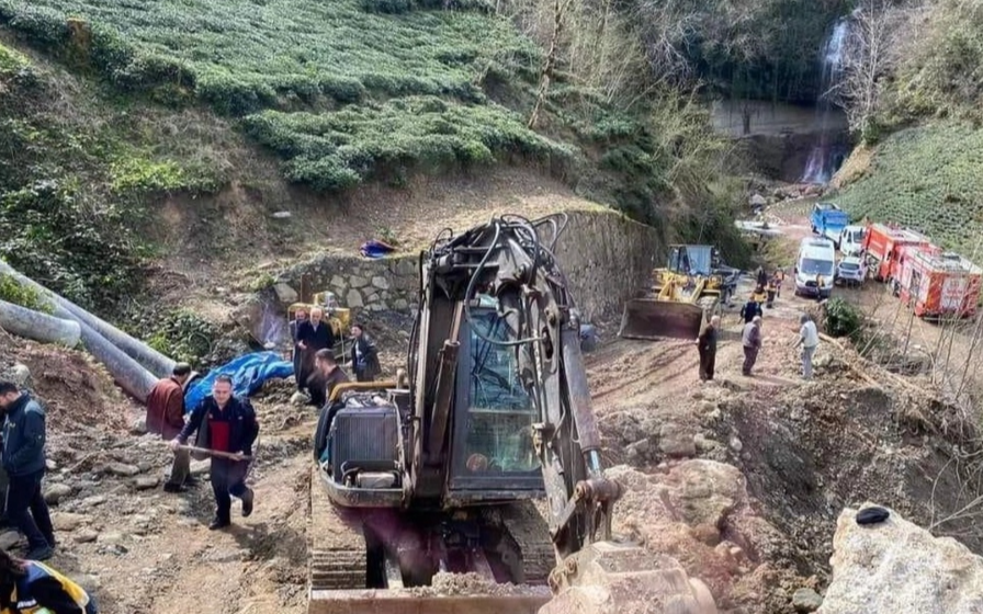 Trabzon’da alt yapı çalışmasında göçük: 3 işçi yaşamını yitirdi