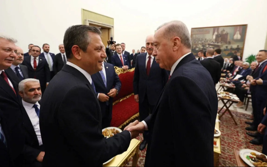 Erdoğan ve Özel, AKP Genel Merkezi’nde görüşecek